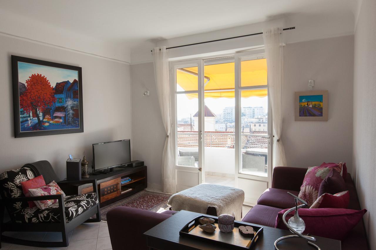 Stunning Views From This Lovely One Bedroom Apartment In Cannes Only A Short Walk From The Palais 479 Exteriör bild